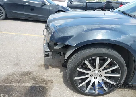 2008 Chrysler 300C Hemi from USA, damaged, VIN 2C3LA63H38H335733